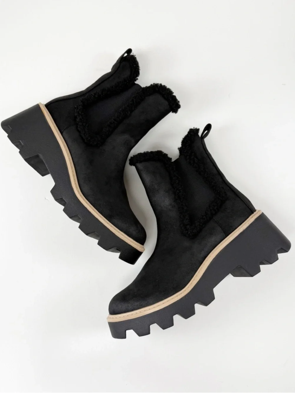 DV Dolce Vita Vandi Cozy Lug-Sole Platform Booties Womens 8.5 Black NEW